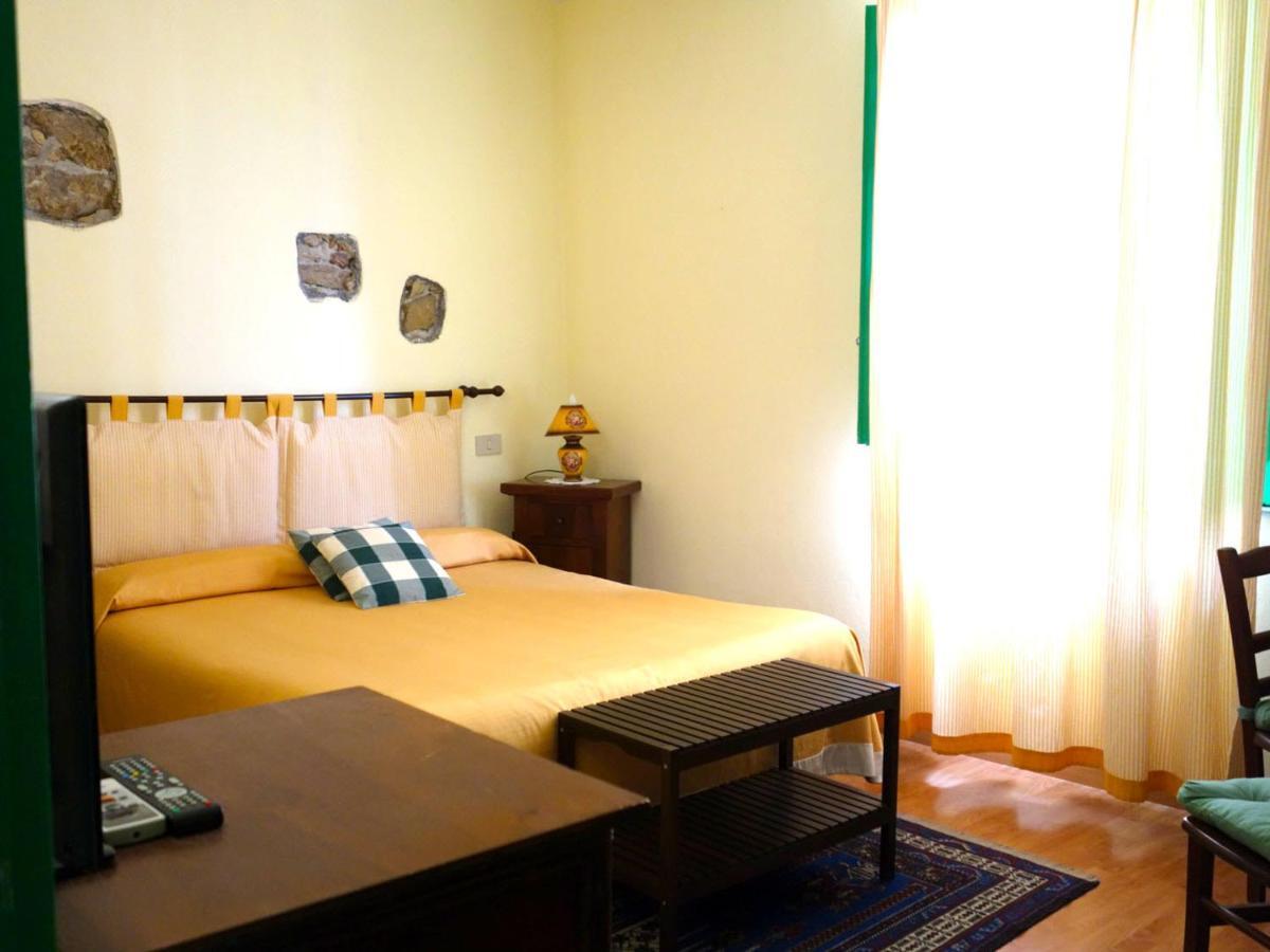 Bed And Breakfast Sorriso Таормина Екстериор снимка